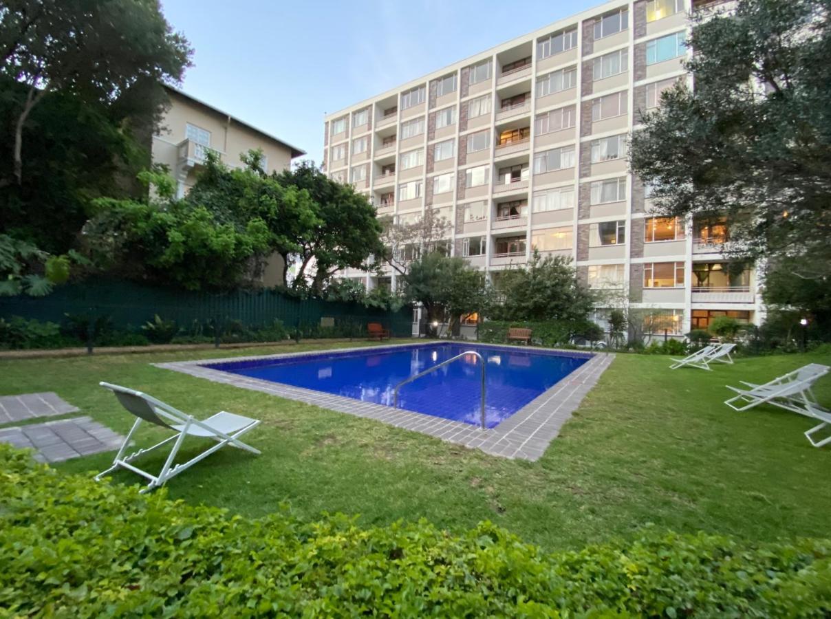 Cape Breaks Apartment เคปทาวน์ ภายนอก รูปภาพ