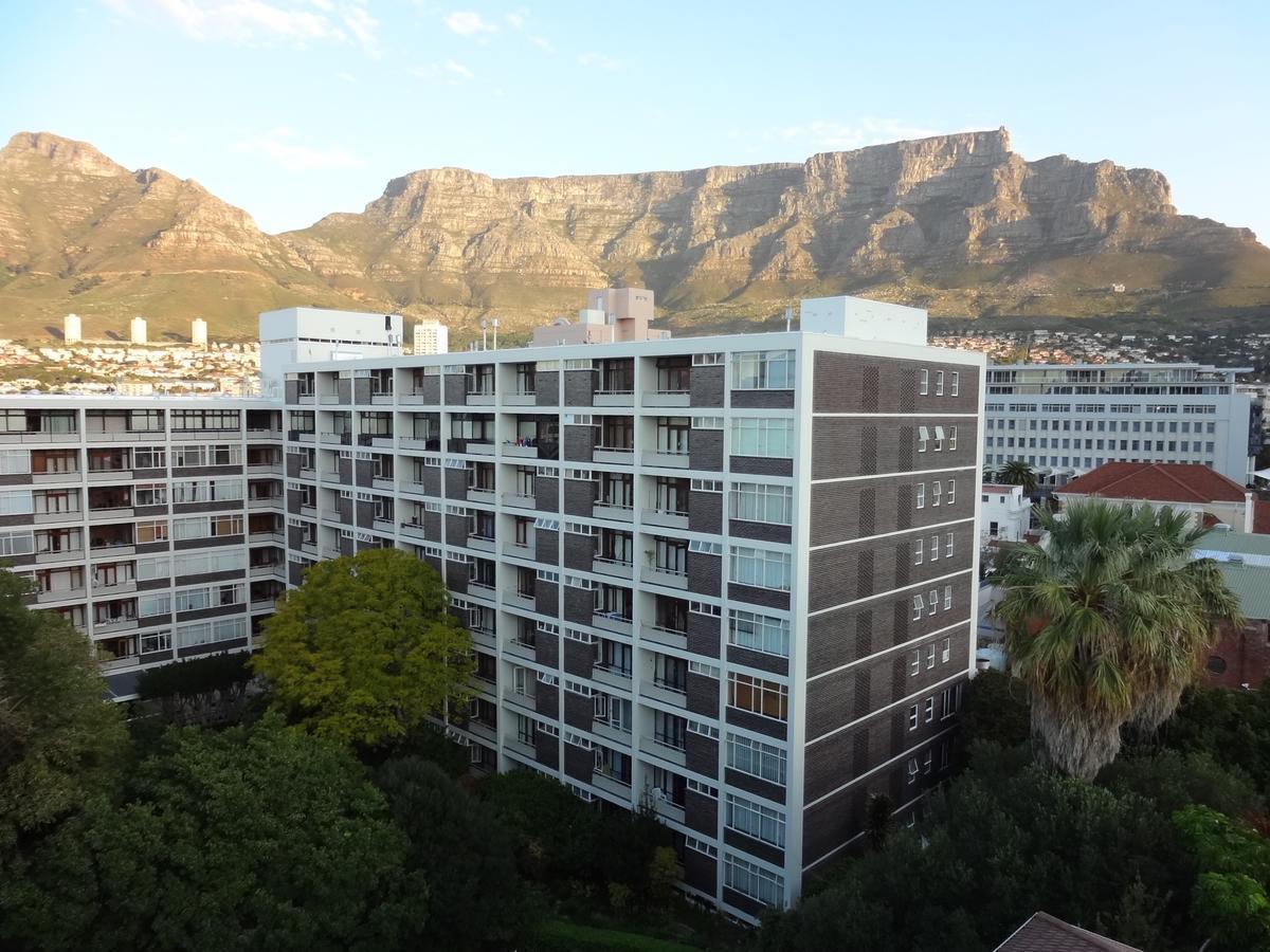Cape Breaks Apartment เคปทาวน์ ภายนอก รูปภาพ
